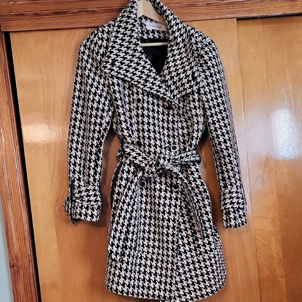 Calvin Klein Houndstooth Trench Coat